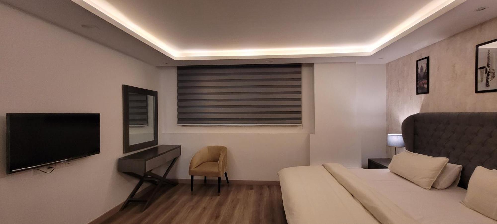 Goldcrest Luxury Apartments ラホール エクステリア 写真
