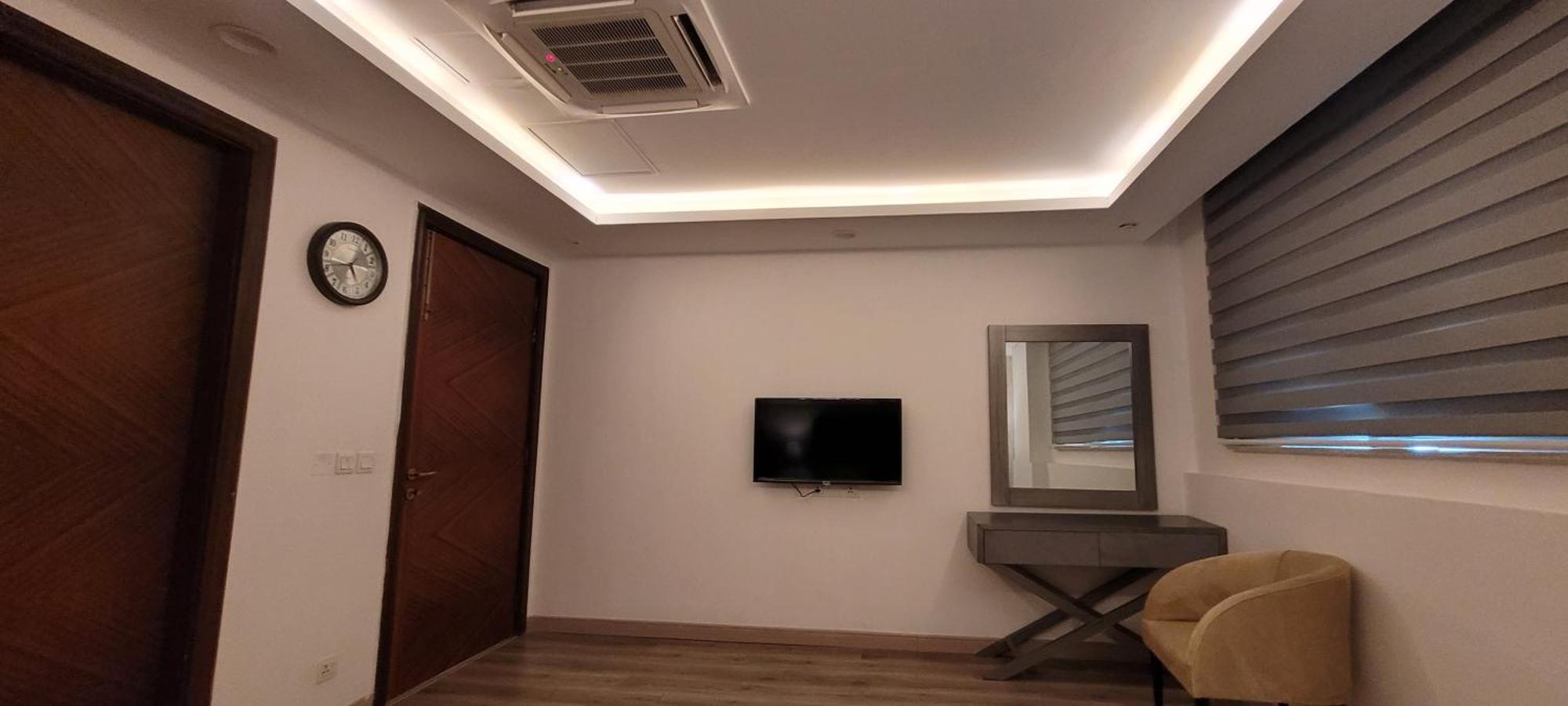 Goldcrest Luxury Apartments ラホール エクステリア 写真