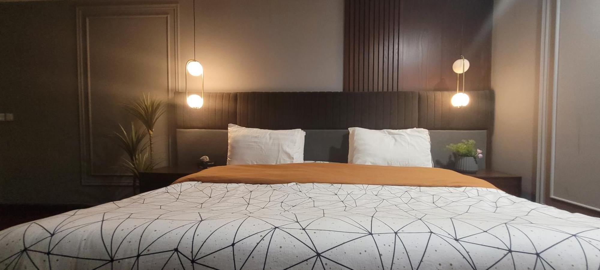 Goldcrest Luxury Apartments ラホール エクステリア 写真