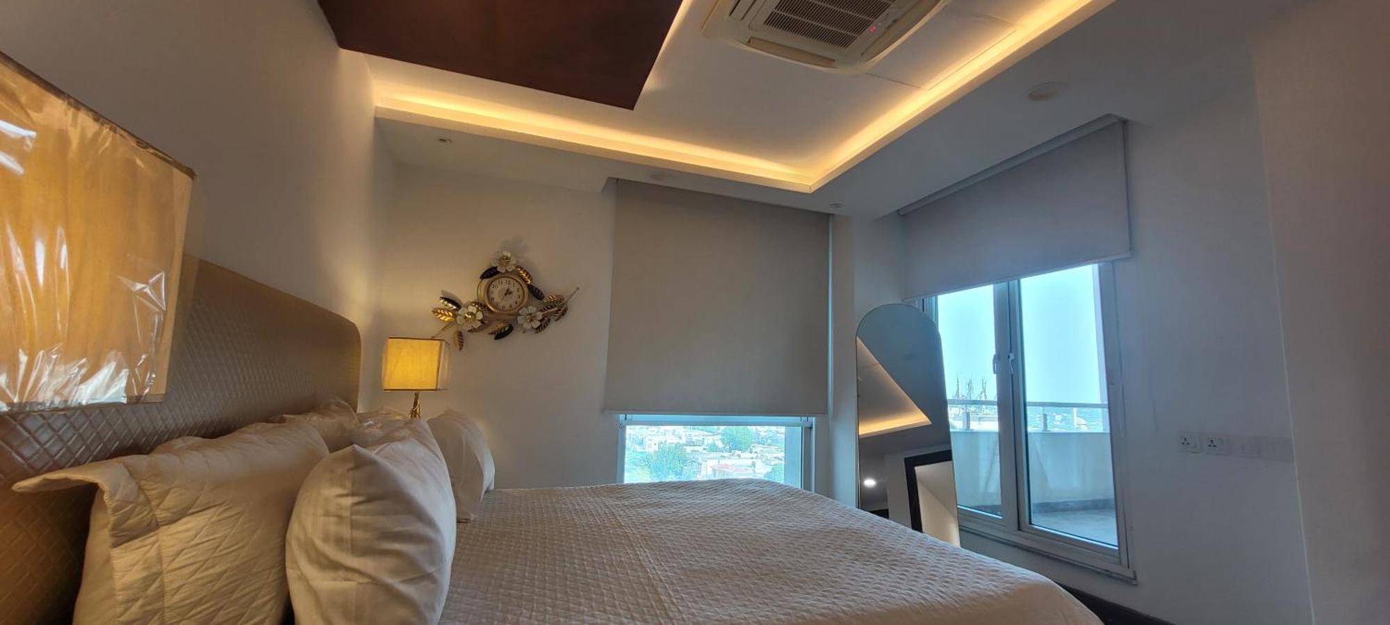 Goldcrest Luxury Apartments ラホール エクステリア 写真